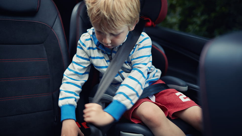Car safety checks for summer: check your seatbelts